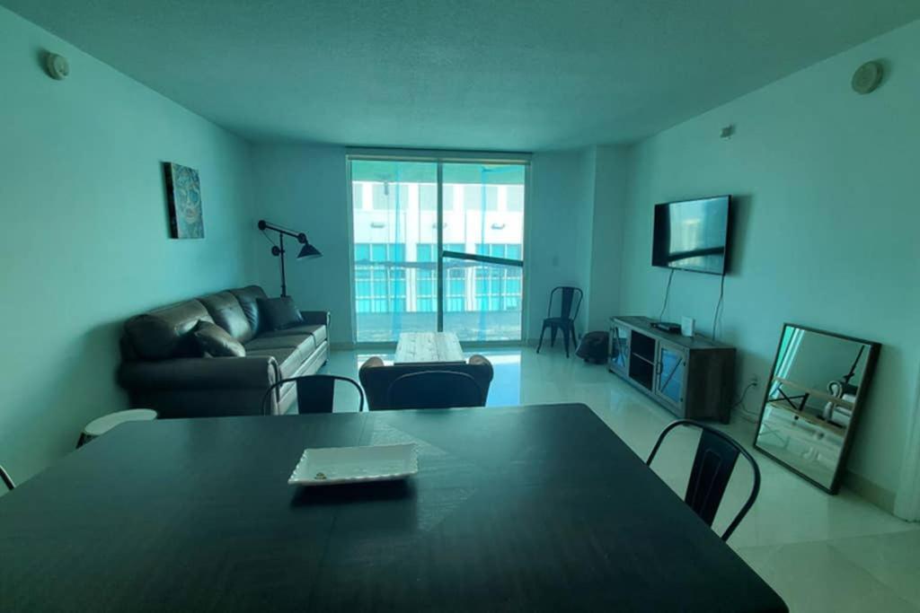 מיאמי Luxury Penthouse Brickell 3 Bedrooms Free Parking מראה חיצוני תמונה