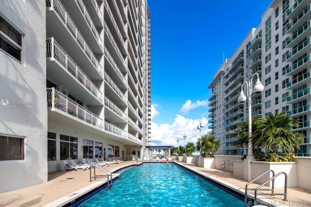 מיאמי Luxury Penthouse Brickell 3 Bedrooms Free Parking מראה חיצוני תמונה