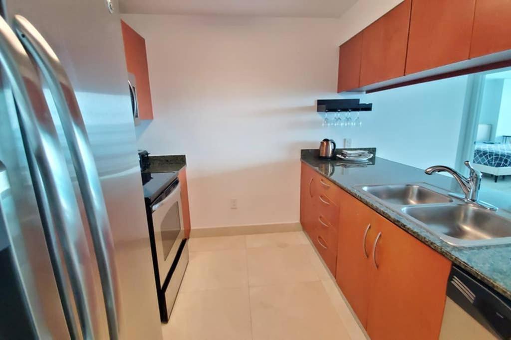 מיאמי Luxury Penthouse Brickell 3 Bedrooms Free Parking מראה חיצוני תמונה