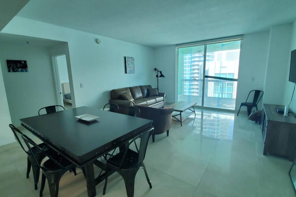 מיאמי Luxury Penthouse Brickell 3 Bedrooms Free Parking מראה חיצוני תמונה